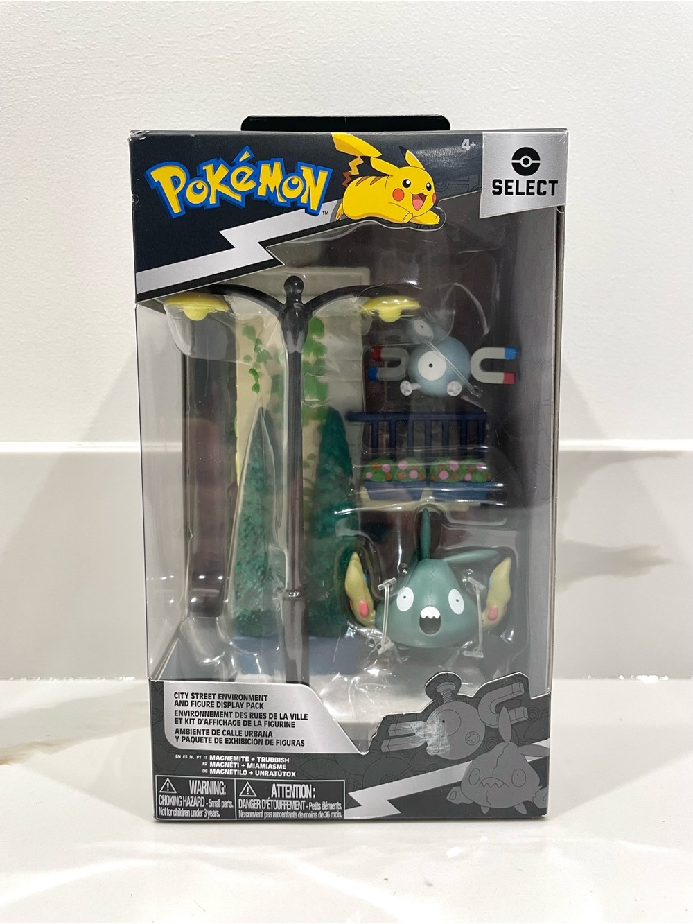 NEW Pokemon Select City Street Environment Series 5 Magnemite & Trubbish